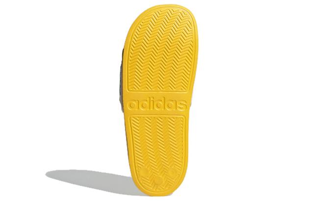 adidas Adilette