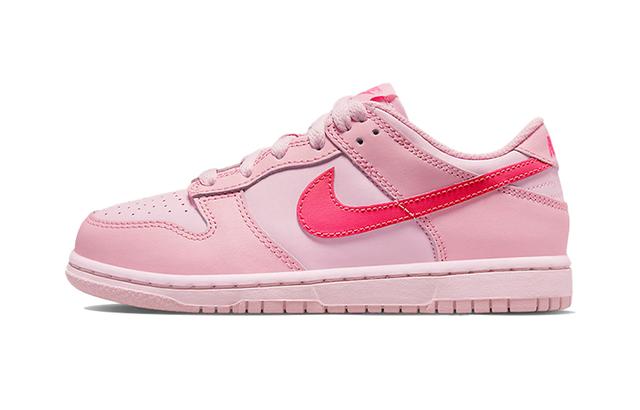 Nike Dunk Low "Triple Pink"