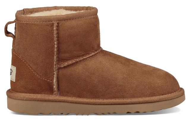 UGG CLASSIC MINI II