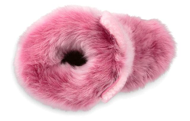 UGG Pinkipuff Classic II