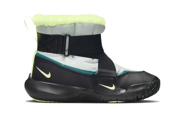 Nike Flex Advance Boot