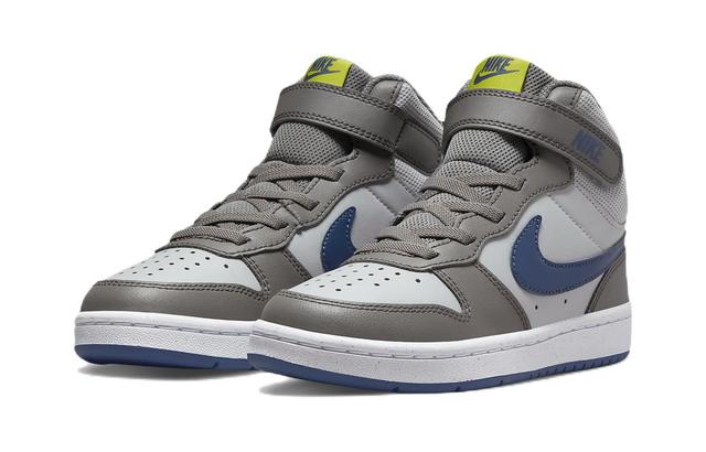 Nike Court Borough Mid 2