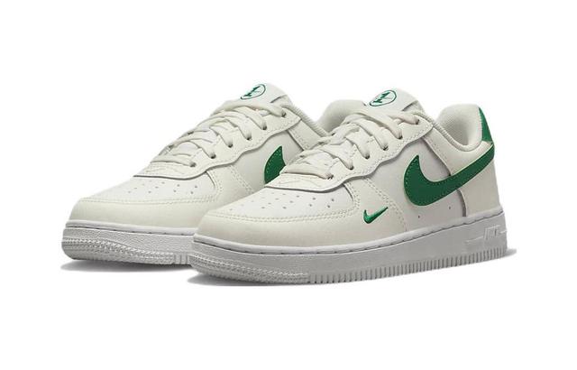 Nike Air Force 1 Low se 40th