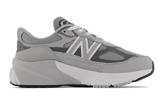 New Balance FuelCell 990v6