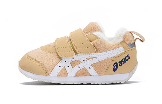 Asics Corsair