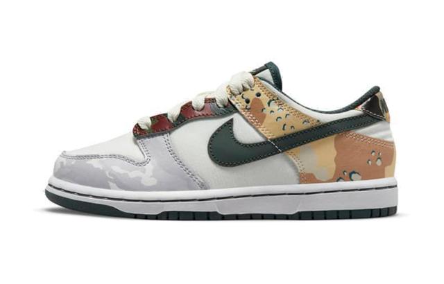 Nike Dunk Low SE "Sail Multi-Camo" LOGO