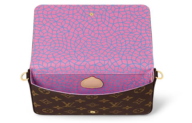 LOUIS VUITTON x Yayoi Kusama Pochette Flicie