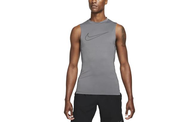 Nike Pro Dri-FIT Logo