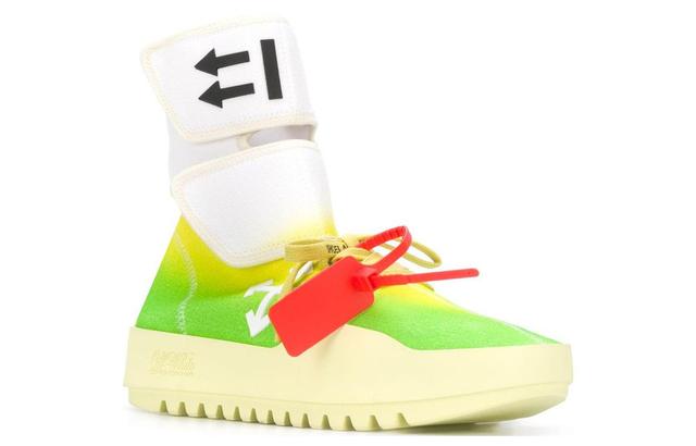 OFF-WHITE Arrow