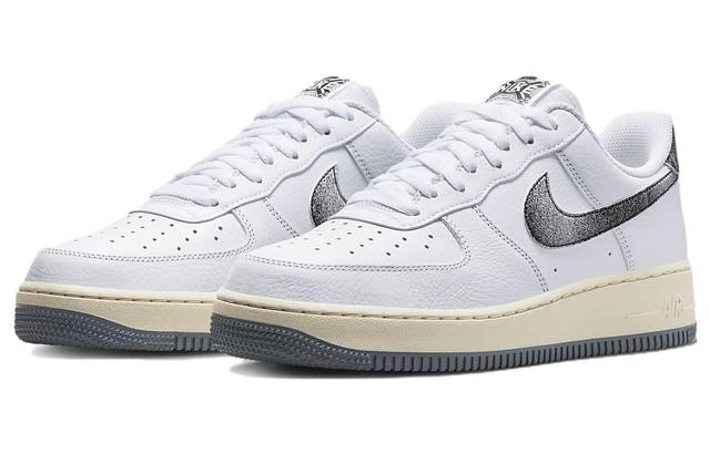 Nike Air Force 1 Low