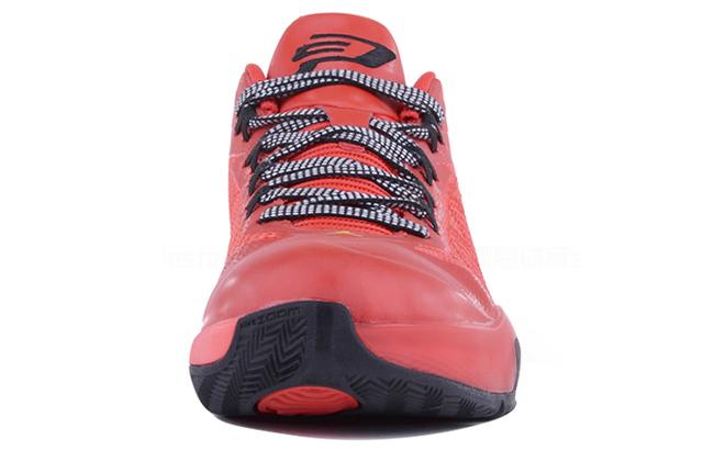 Jordan CP3 8 "Challenge Red"