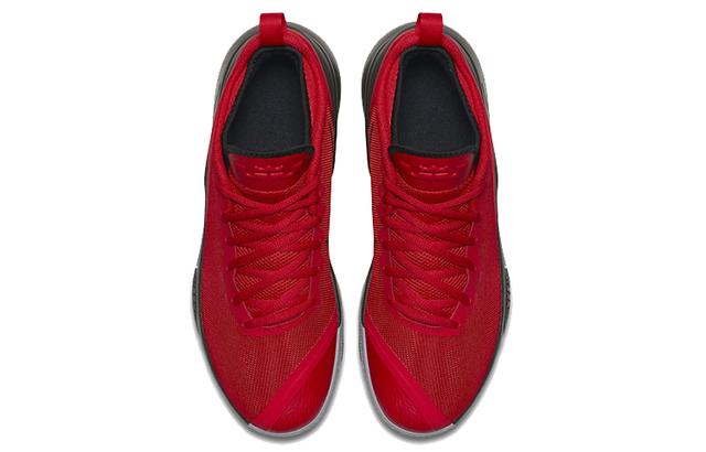 Nike Witness 2 Lebron EP