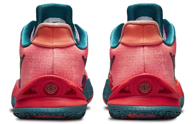 Nike Kyrie Low 4 EP "1 World 1 People"