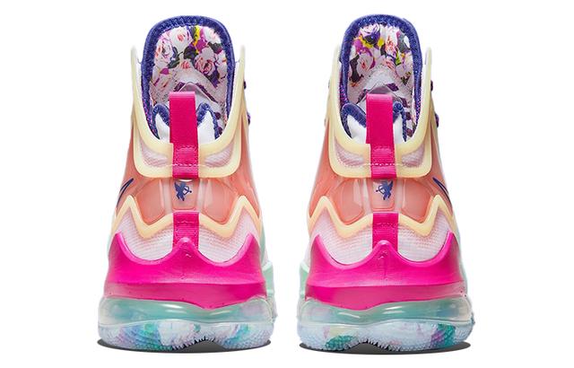 Nike Lebron 19 EP "Love Letter" 19 TPU