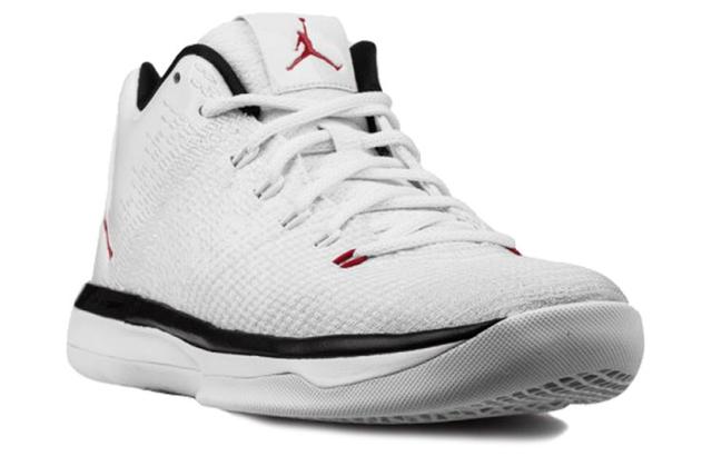 Air Jordan 31 Low "Chicago Home"