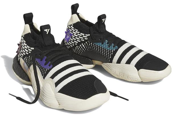 adidas Trae Young 2.0