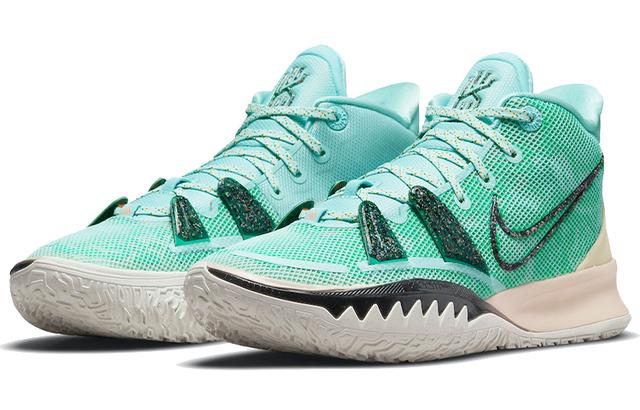 Nike Kyrie 7 Copa