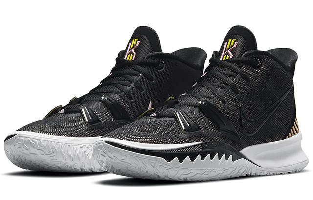 Nike Kyrie 7