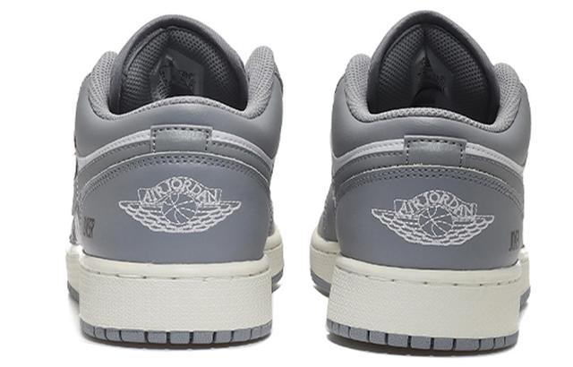 Jordan Air Jordan 1 Low "Stealth and White"