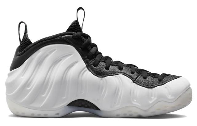Nike Air Foamposite One "White and Black"