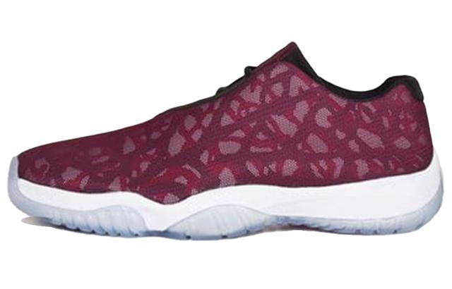 Jordan Future Low