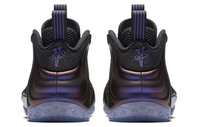 Nike Foamposite One "Black and Varsity Purple" 2024