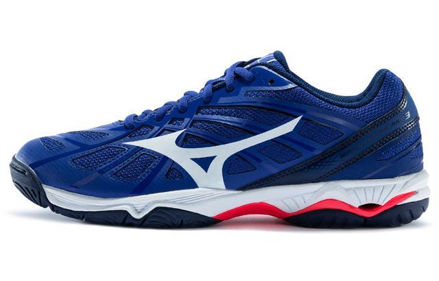 Mizuno Hurricane 3