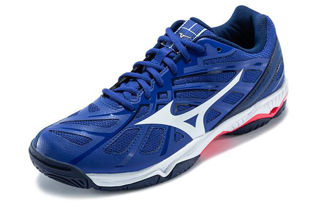 Mizuno Hurricane 3