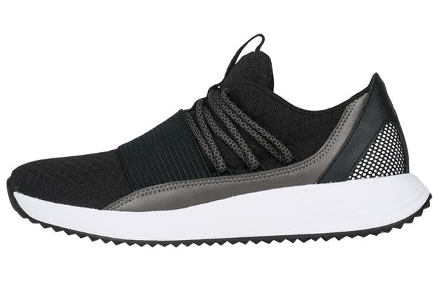 Under Armour Breathe Lace