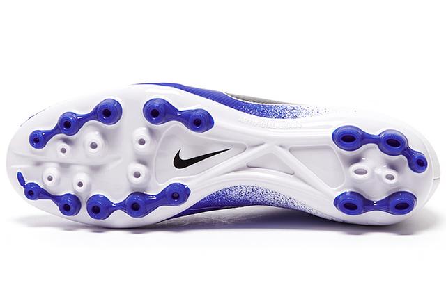 Nike Phantom Venom Academy AG-R