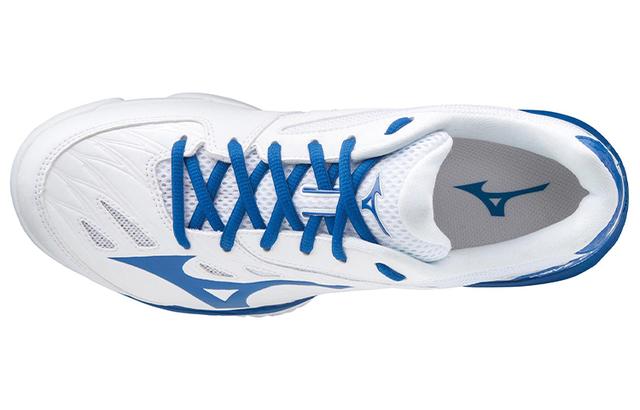 Mizuno Wave Claw