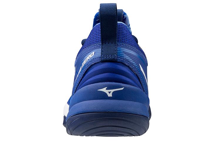 Mizuno Wave Fang Zero