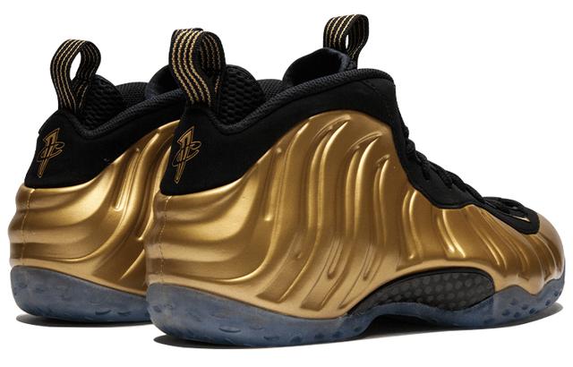 Nike Foamposite One Metallic Gold