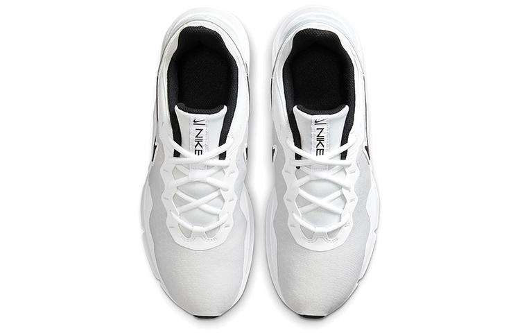 Nike Legend Essential 2