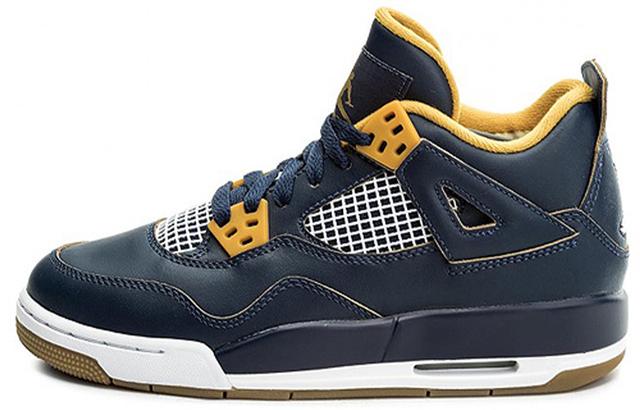 Jordan Air Jordan 4 retro dunk from above