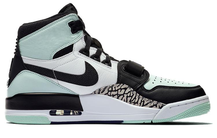 Jordan Legacy 312 utilizes the familiar igloo from art basel