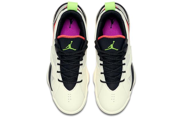 Jordan Zoom 92