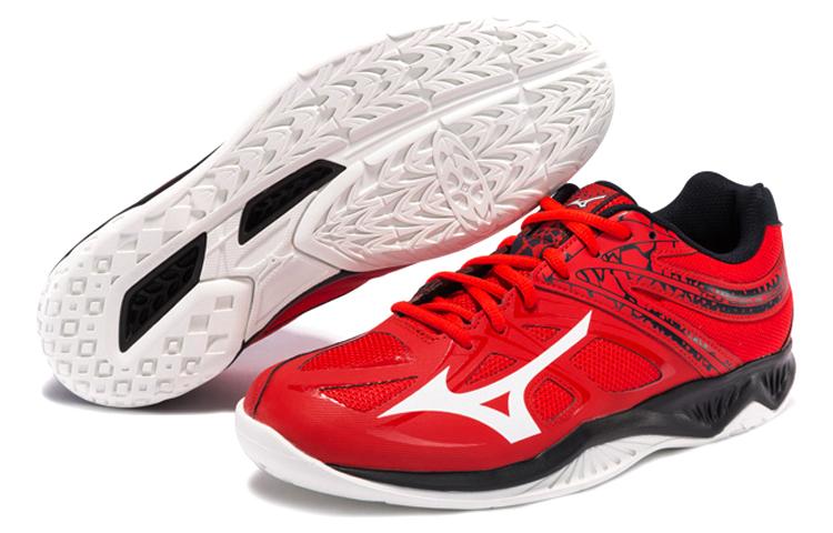 Mizuno Wave Claw