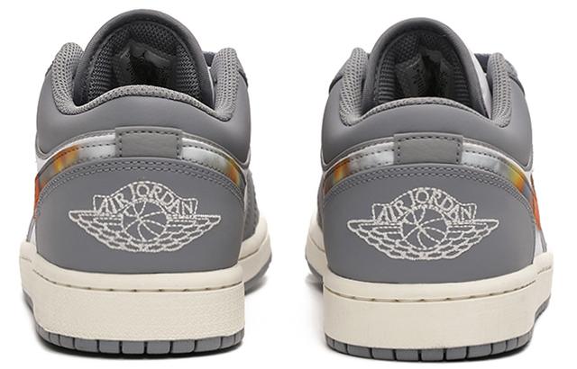 Jordan Air Jordan 1 Low "Stealth and White"