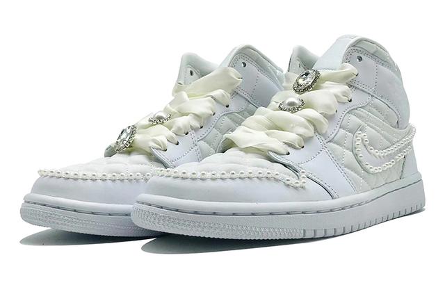 Jordan Air Jordan 1 Mid Quilted White