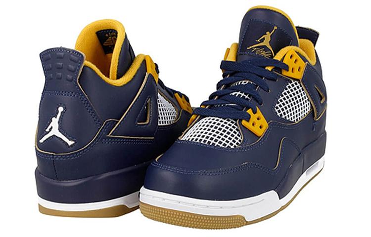 Jordan Air Jordan 4 retro dunk from above