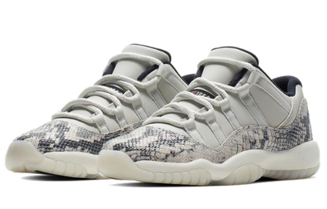 Jordan Air Jordan 11 Low Snakeskin Light Bone