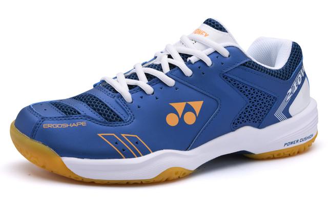 YONEX Power Cushion 210WCR