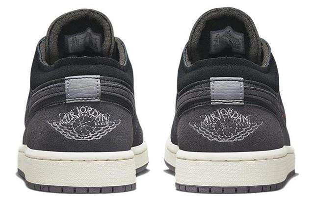 Jordan Air Jordan 1 low se craft "inside out"