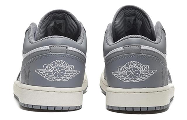 Jordan Air Jordan 1 Low "Stealth and White"