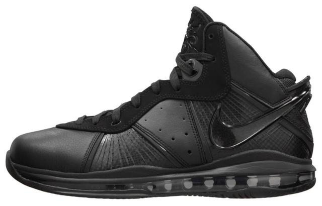 Nike Lebron 8 Blackout