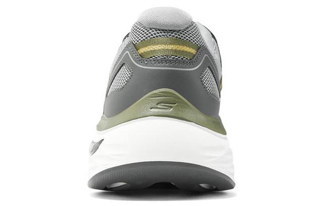 Skechers Max Cushioning Arch Fit