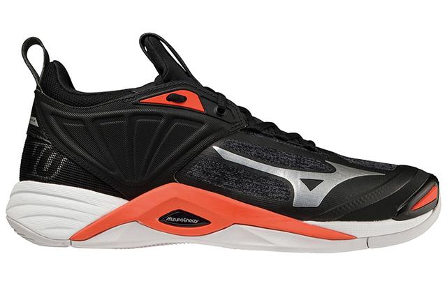 Mizuno Wave Momentum 2