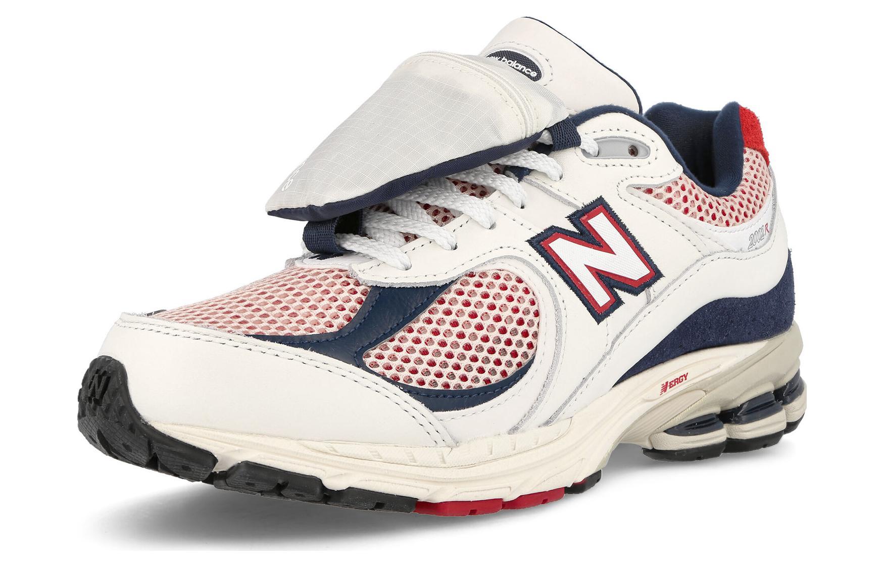 New Balance NB 2002R Team Red Navy Pouch