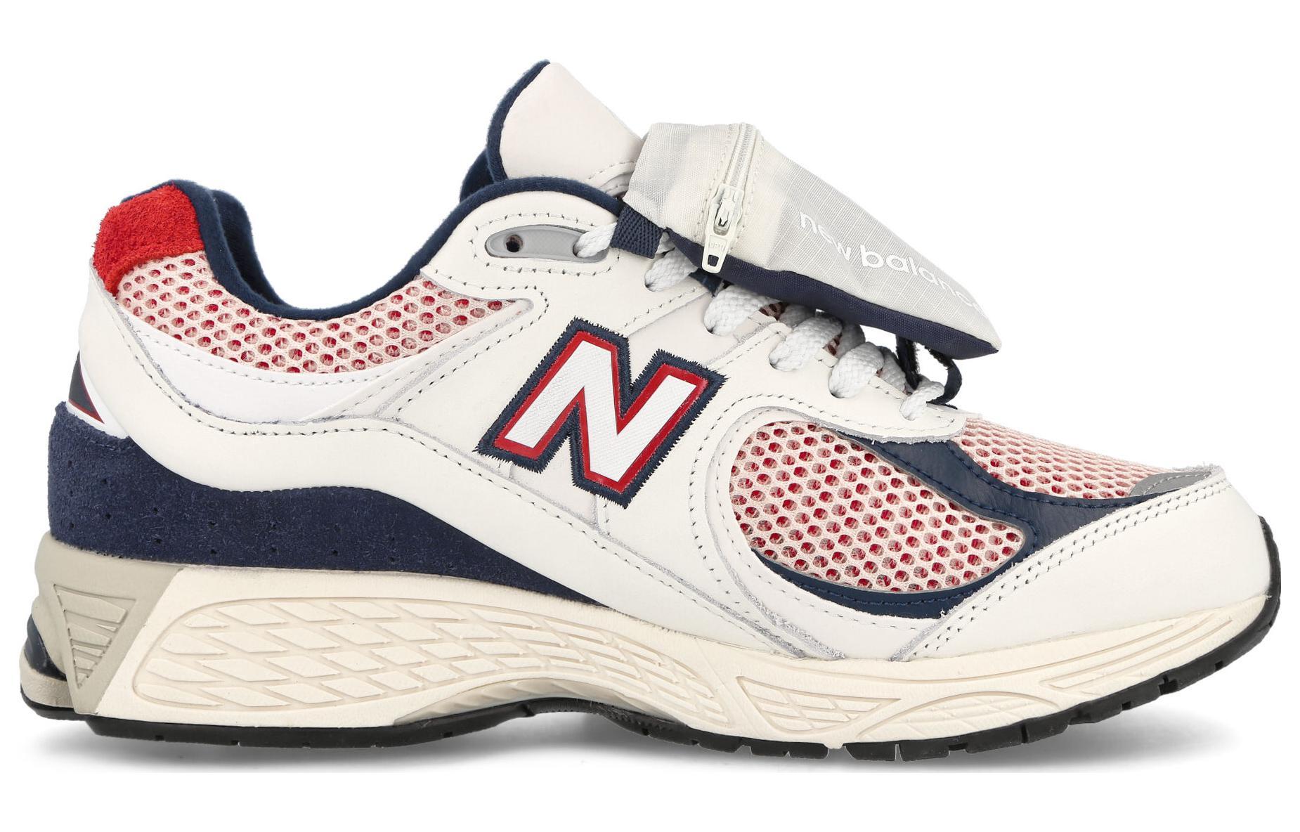 New Balance NB 2002R Team Red Navy Pouch